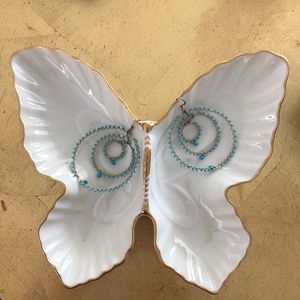 Turquoise and Gold Wire Chandelier earrings